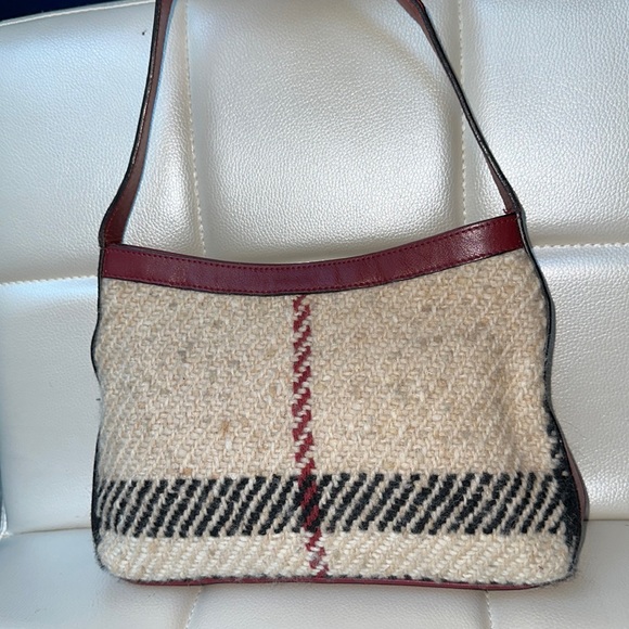 Burberry London wool nova check pochette baguette purse - Picture 1 of 13